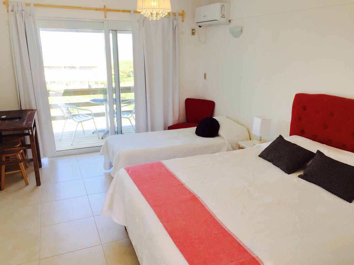 Unique Hotel & Suites Punta Del Diablo Esterno foto