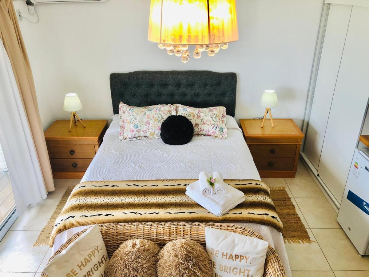 Unique Hotel & Suites Punta Del Diablo Esterno foto